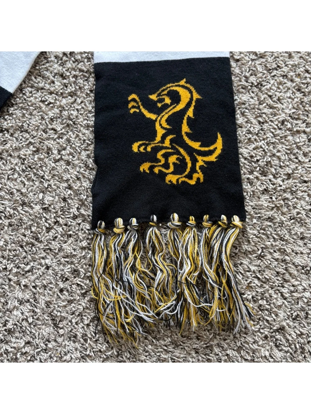 Hufflepuff Wizarding World of Harry Potter House Scarf, Black & Yellow Crest